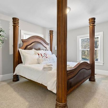 Cozy 4B Retreat Near Uptown King Beds Sleeps 12 Charlotte Exterior foto