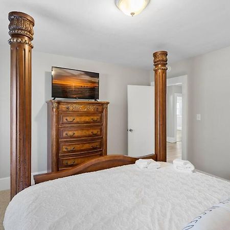 Cozy 4B Retreat Near Uptown King Beds Sleeps 12 Charlotte Exterior foto